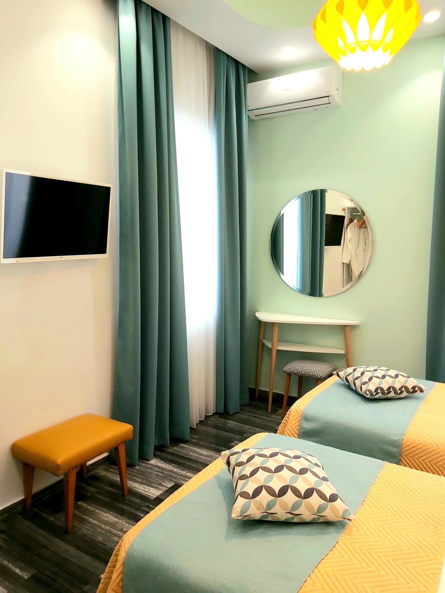 Nostalgia Retro Suites Naxos City Room photo