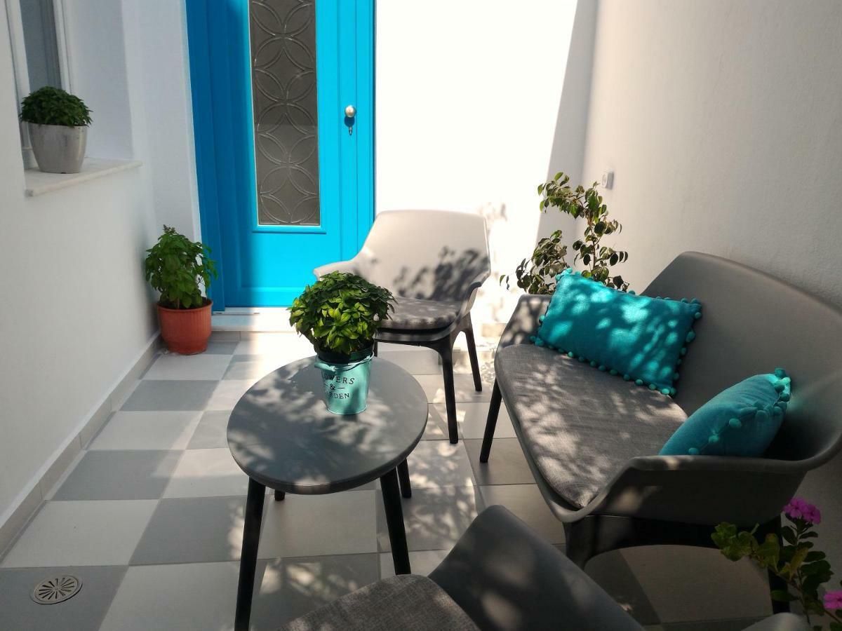 Nostalgia Retro Suites Naxos City Exterior photo